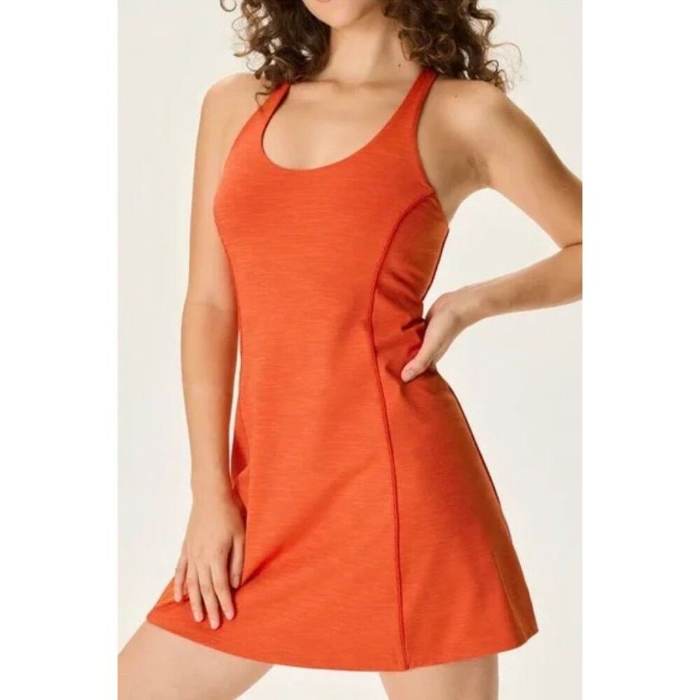 OUTDOOR VOICES Doing Things Coral Orange Athletic Sport Skort DRESS sz M